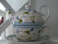 Tee Teekanne Teepraesent Teegeschenk Geschenkkorb Teetassen